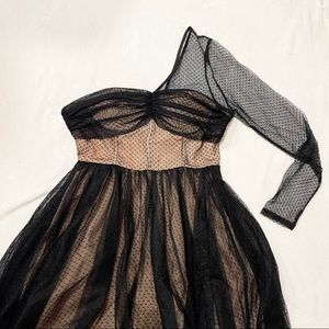 L'atiste one shoulder, mesh, black nude midi dress | size large